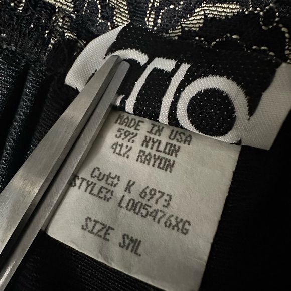 Clio Vintage Black Gold Shimmer Lace Skirt Vintage S Gothic Fairycore Holiday - Picture 4 of 4